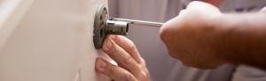 Locksmith Services in Pembrook Pines